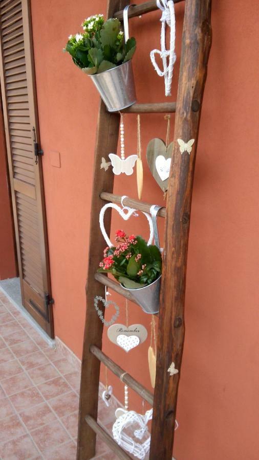 Bed and Breakfast Casa Carolina Castellinaldo Exteriér fotografie
